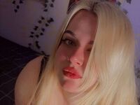 free webcam chatroom FeralCrystal