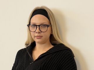 camgirl live sex picture FrancesVirunes