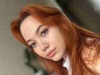 adult chat room FreyaEllin