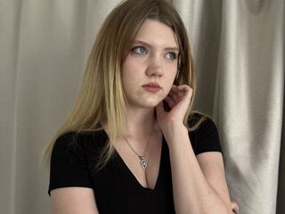 girl naked GemmaCiliberto