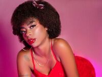 fingering camgirl GiselLeroy