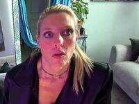 naughty camgirl masturbating with dildo GlammaZon