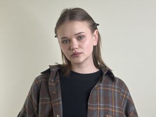 naughty cam bitch HeikeGraciano