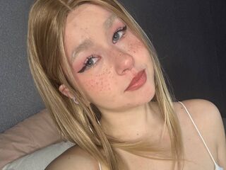 adult cam HoneyLumi