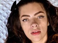cam girl chatroom IrisWarren