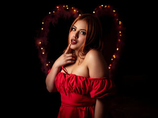 livecam chat IvonneLogan