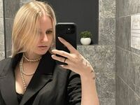 streaming live webcam JenaeMcquillen