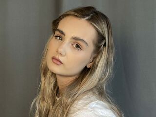 camgirl porn cam JewellTrojecki