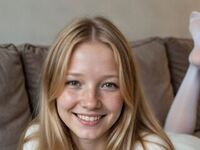 naked webcamgirl JohnaCrivello