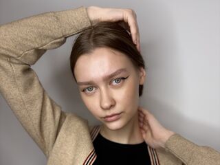 camgirl photo JonnieHillen