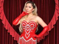 live sex webcam JulyMoon