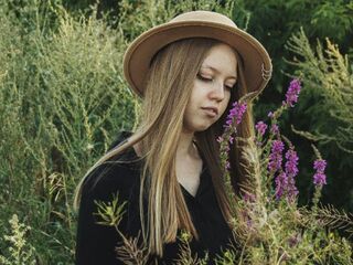 free pussy cam KarenLowe