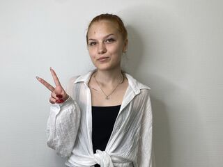 live sex webcam video KarineBrinkmeyer