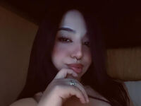 naughty camgirl masturbating with vibrator KatieMora