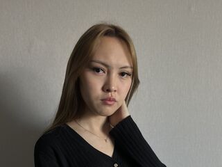 naked webcam girl photo KatrinaMogle