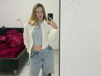 webcamgirl chat room KellyLynn
