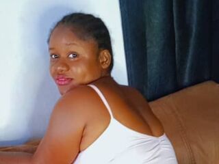 chatroom webcam photo KiraDon