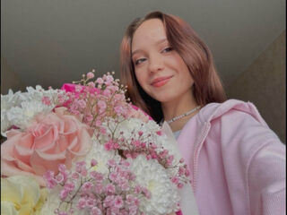 fingering camgirl video LashondaBinion