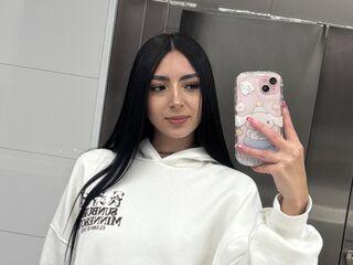 free chatroom LauraMeeth