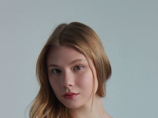 kinky cam LavonAllara