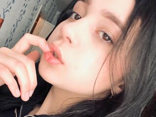 girl chat room LeotaBienvenu