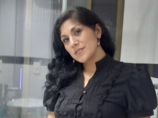 naked cam girl picture LiaClarson