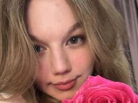 closeup pussy cam LinnGrimshaw