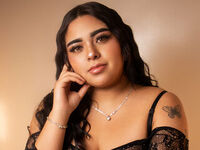 free webcam chat room LissaGlow