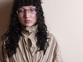 sexy camgirl LonnieMackaman