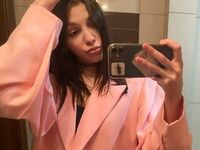 naughty camgirl masturbating LucileVerlin