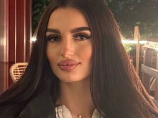 hot chatroom LucretiaBonnoitt