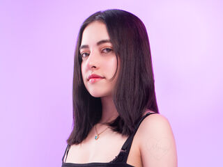 live strip tease show LunaBelleth