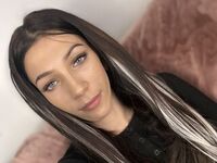 fingering webcamgirl LunaVixen