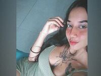 camgirl chat room LusiTaylor