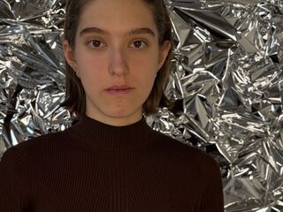 cam hooker MaeganDegiacomo