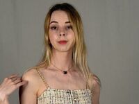 naughty cam girl MarieWard