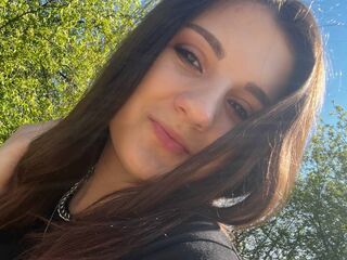 camwhore spreading pussy MaryannaShumway