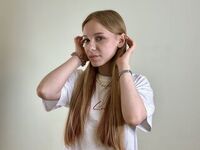 hot live girl MaudBasil