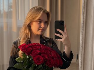 anal web cam sex MelissaMyla