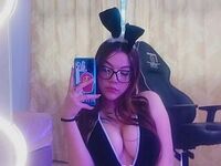 naked webcamgirl MeridaDunbro