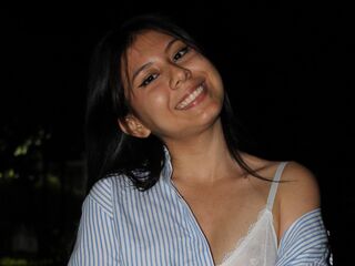 strip show MiaSauvage