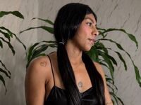 webcam girl chatroom MicaelaSimonz