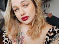 sexwebcam MillsEmma