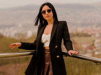 hot girl live cam MiraJenson