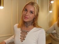 bedroom live webcam NicoleClaires