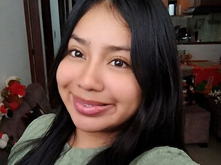 webcam babe NoaBaker