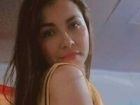 masturbating camgirl PauWarren