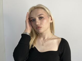 cam slut chat room PaulinePedrotti