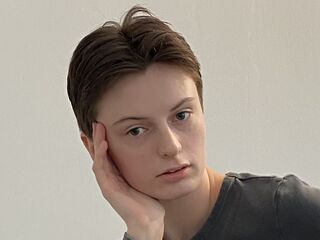 hot girl sex webcam RufinaTavolario