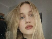 sexchat room SadieTandon